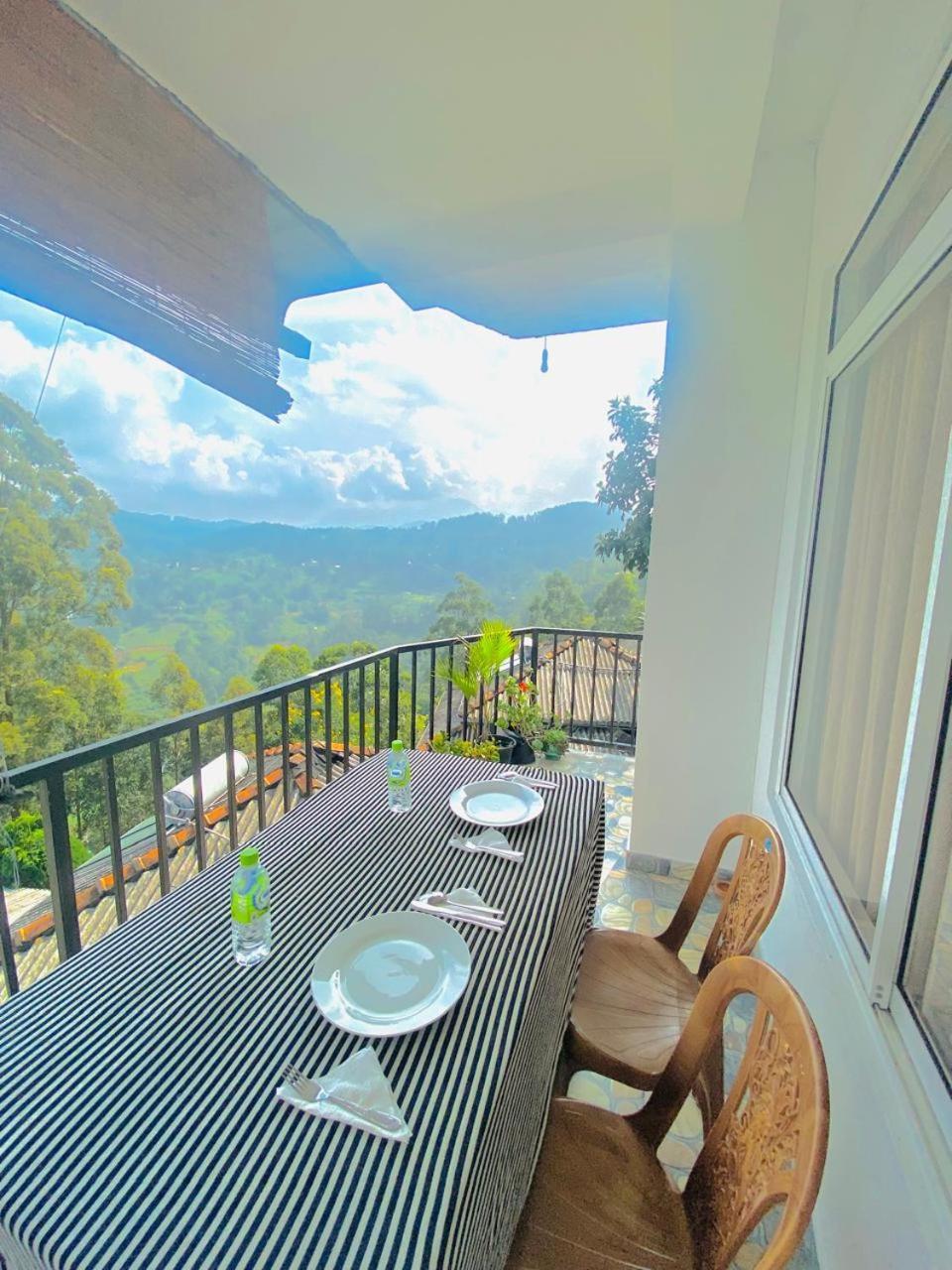 Bed and Breakfast Pleasant Peak Ella Exterior foto