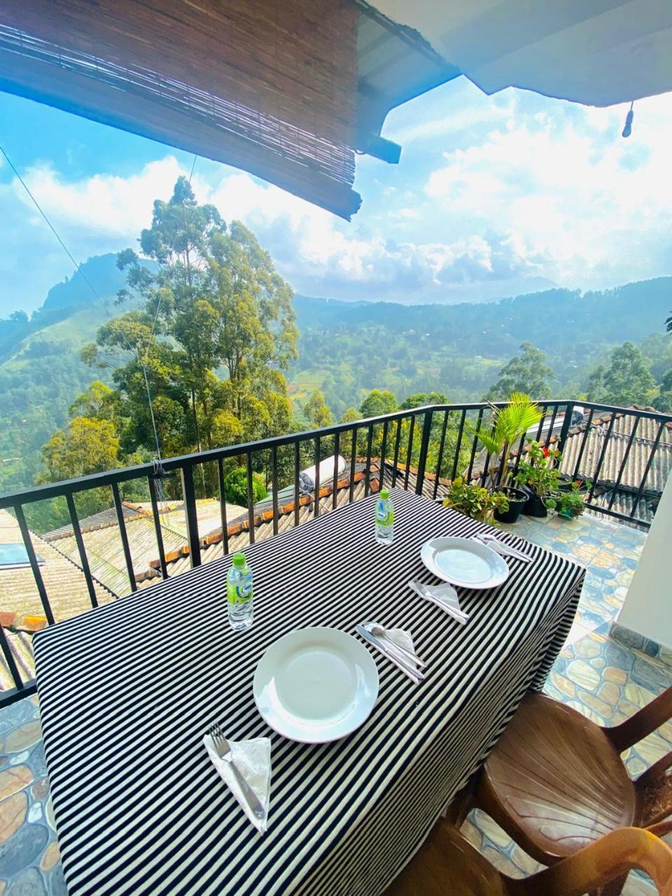 Bed and Breakfast Pleasant Peak Ella Exterior foto